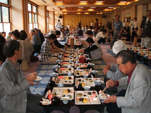 田舎暮らし旅行 昼食